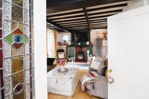 HIGH STREET- click for photo gallery